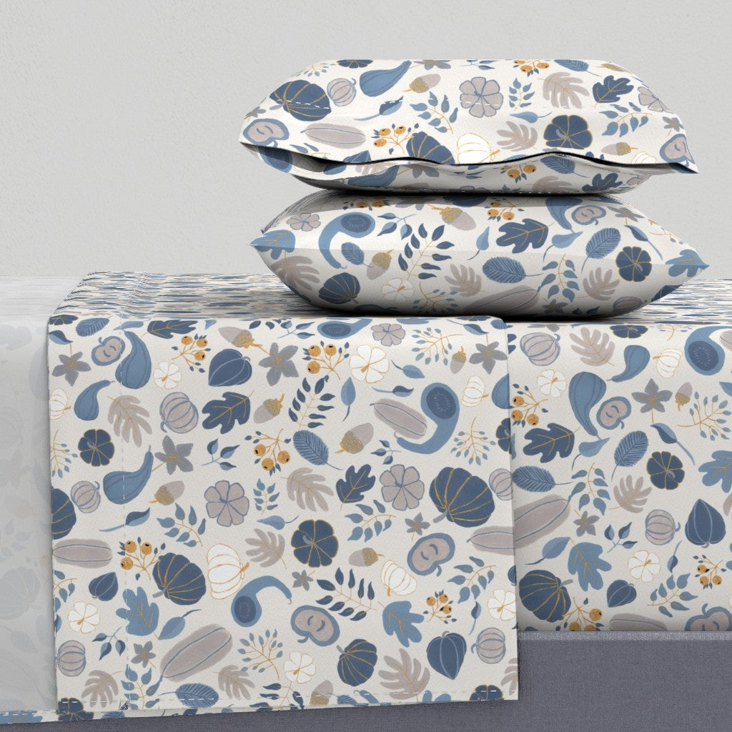Fall Harvest Design for Fabric & Home Decor - Cloud Dancer/Navy